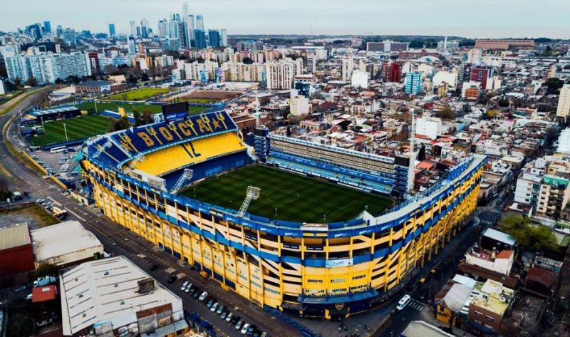 La Bombonera será testigo hoy de otro superclásico histórico