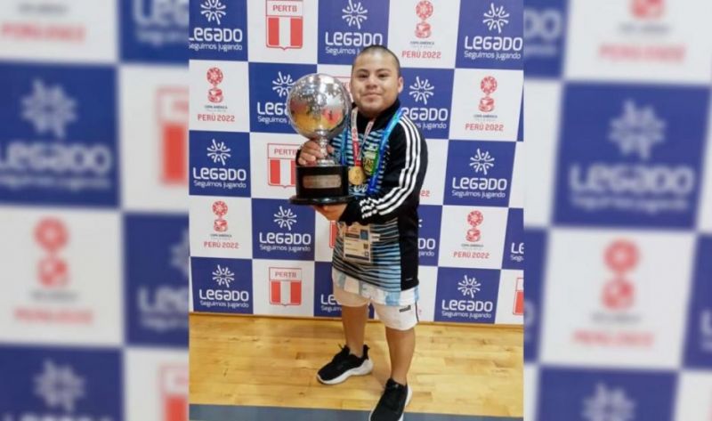 Un santiagueño de talla baja fue campeón de América con la Selección