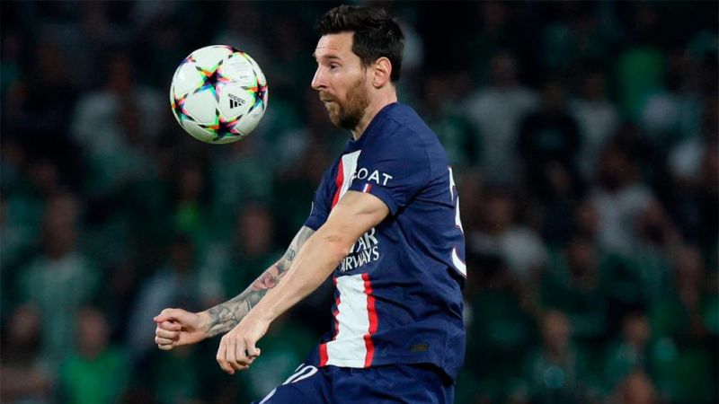 Messi alcanzó dos nuevos récords en la Champions League y superó a Cristiano Ronaldo