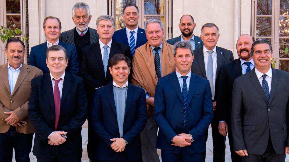 Los gobernadores del peronismo se reúnen este martes para fijar posición ante el Gobierno de Milei