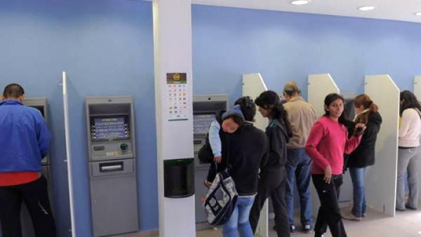La provincia incrementa las asignaciones familiares