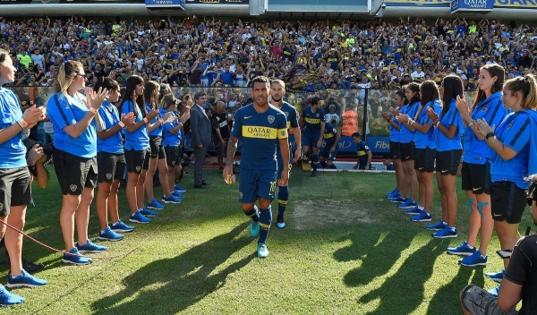 Boca, con Carlos Tevez como titular, recibe esta noche a Atlético Tucumán