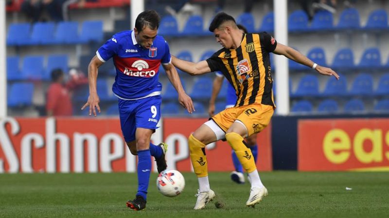 Mitre empató con Tigre en un partido con un arbitraje polémico