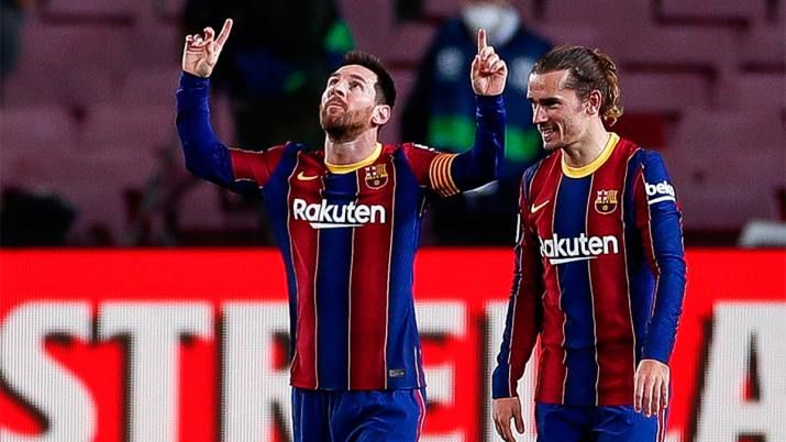 Messi marcó dos golazos en el contundente triunfo de Barcelona