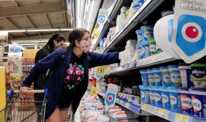 La inflación fue del 2,8% en septiembre y la interanual bajó del 40%
