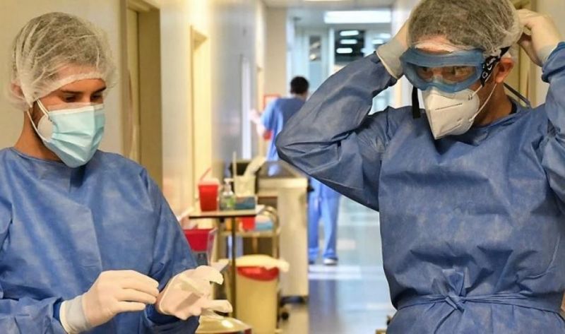 Otras 561 personas murieron y 26.053 fueron diagnosticadas con coronavirus en el país