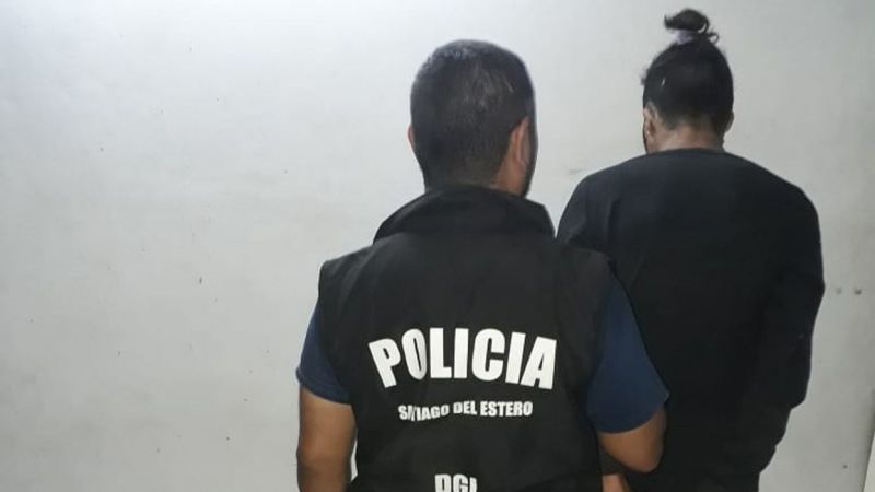 Le arrebató un celular a menor, su amigo lo abandonó y los vecinos lo lincharon