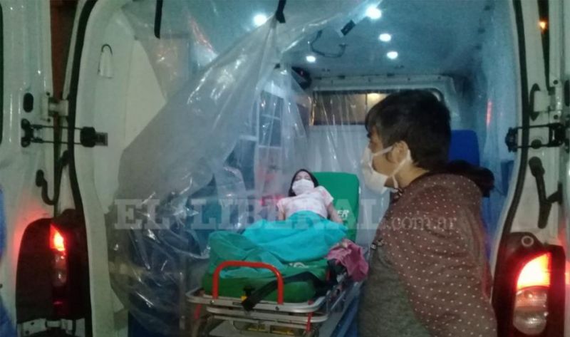 Abigail regresó a Santiago tras estudios en el hospital Austral