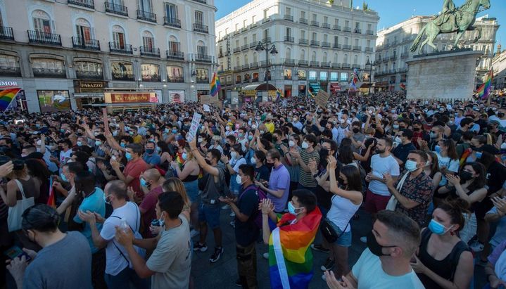 Multitudinaria marcha en España por el asesinato de Samuel