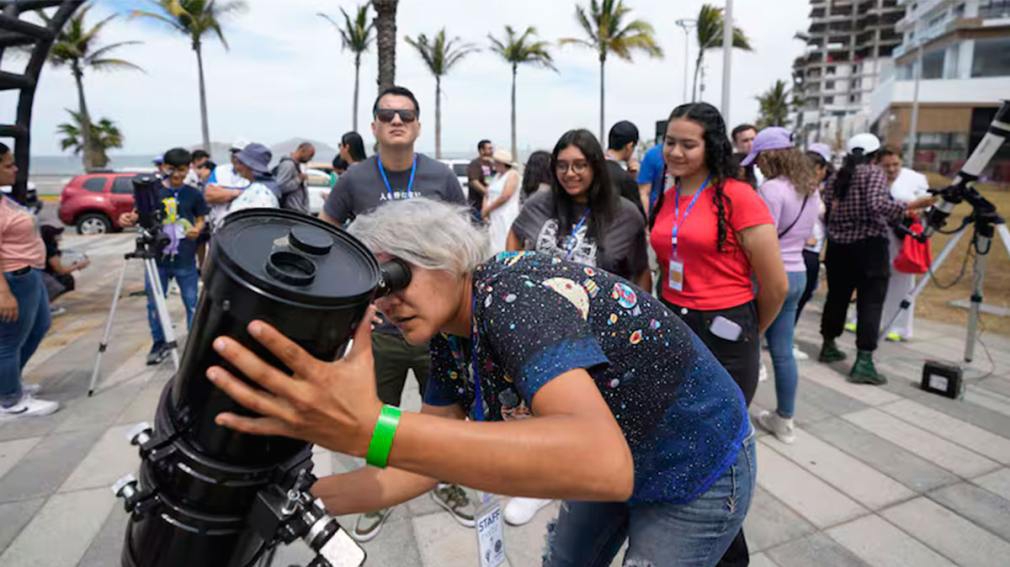 Eclipse solar: después de recorrer México, el fenómeno astronómico deslumbró en Estados Unidos y Canadá