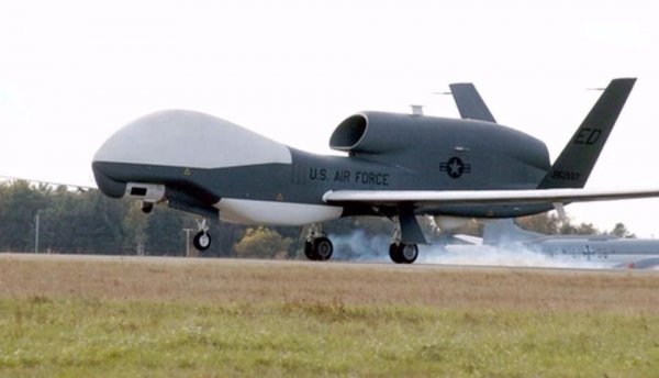 Llegan drones de reconocimiento a la base que EE.UU. tiene en Japón