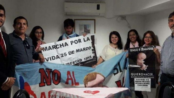 Instituciones civiles y religiosas convocan a marchar por la vida desde la plaza Libertad