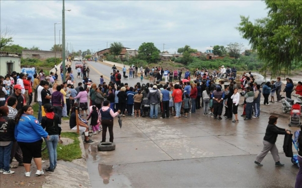 Salta: Familias inundadas piden indemnización