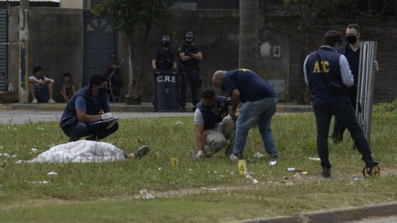 Acribillaron a un hombre en el cortejo fúnebre de su hermano