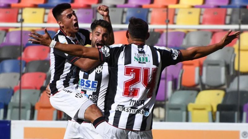 Central Córdoba festejó por primera vez con una agónica y valiosa victoria ante Talleres