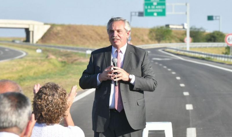 Fernández: “El país tiene más de 3.000 obras en construcción”