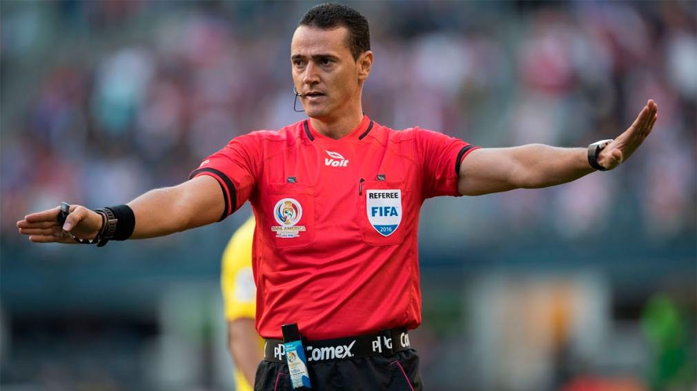 A horas de la final entre Boca y Fluminense: 10 datos sobre el árbitro Wilmar Roldán