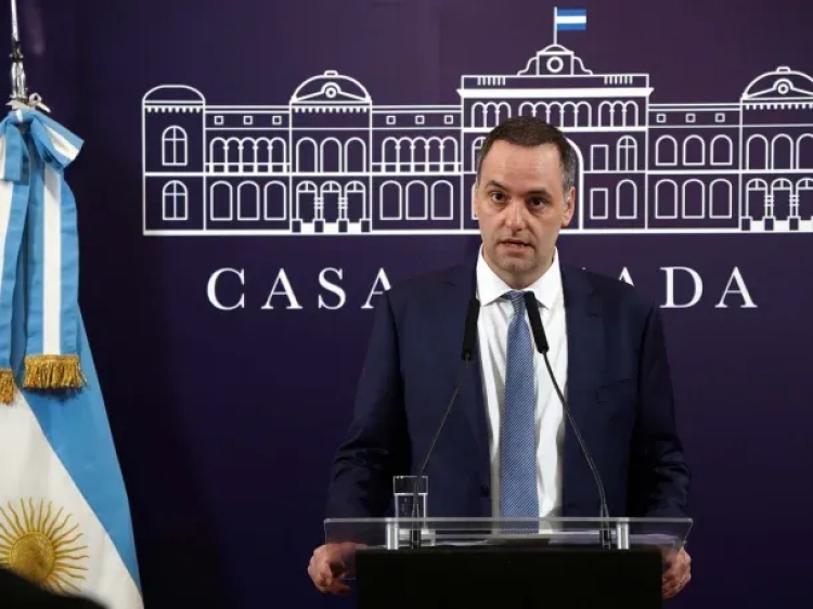 Anuncian la primera medida económica de Javier Milei