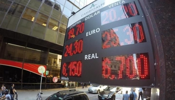 Las seis consecuencias del aumento del dólar