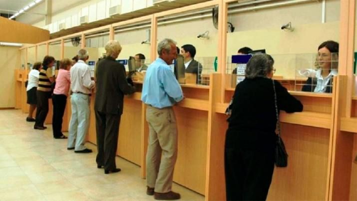 Jubilados cobrarán dos bonos extras de $1.500 junto con la actualización del 8,07%