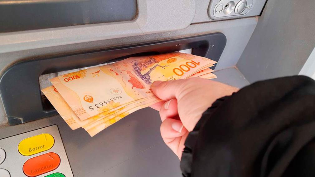 Comienza el pago de los planes de emergencia provinciales de noviembre