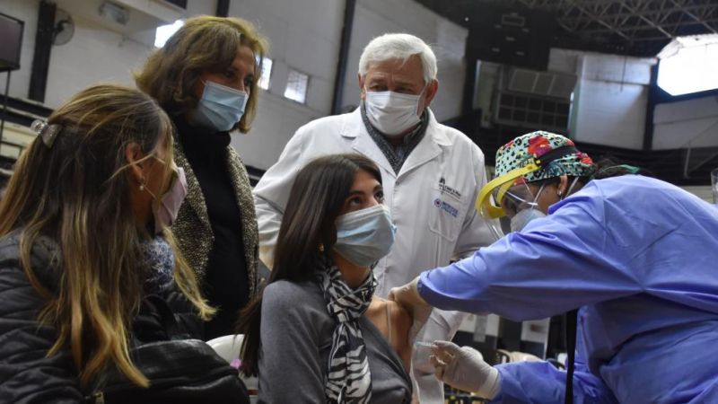 La próxima semana se completarán los esquemas de Sputnik V con la Moderna en Santiago del Estero