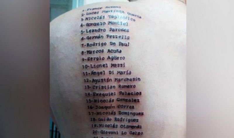 Un cordobés se tatuó la lista completa de los jugadores campeones de la Copa América