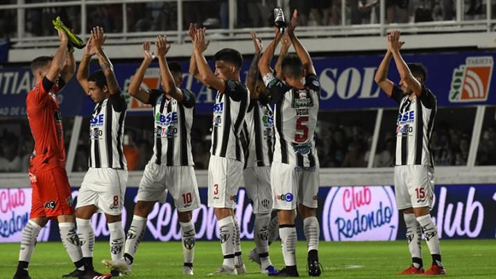 Árbitro confirmado para el duelo entre Central Córdoba y Banfield