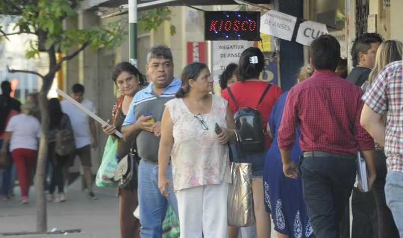 No hubo acuerdo entre UTA y las empresas, por lo que continuará el paro de colectivos