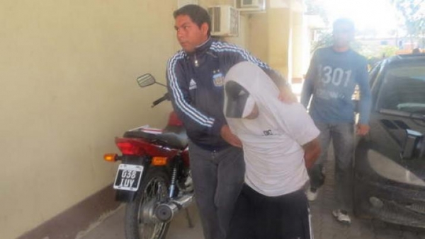 Mientras caminaba rumbo a la abuela, niña fue vejada por el vecino