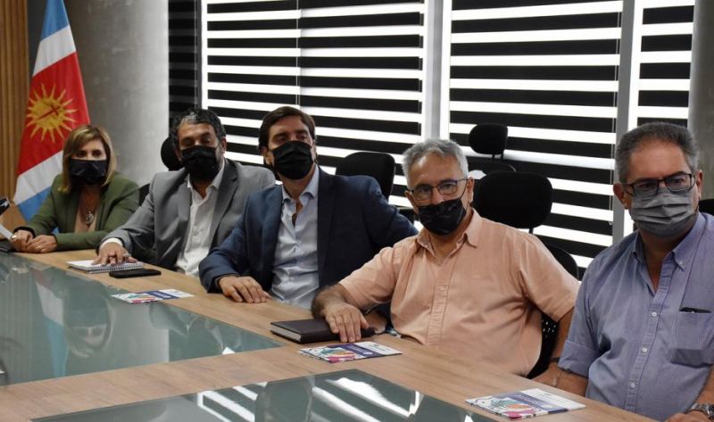 Intendentes santiagueños se reunieron de cara al primer censo digital en el país