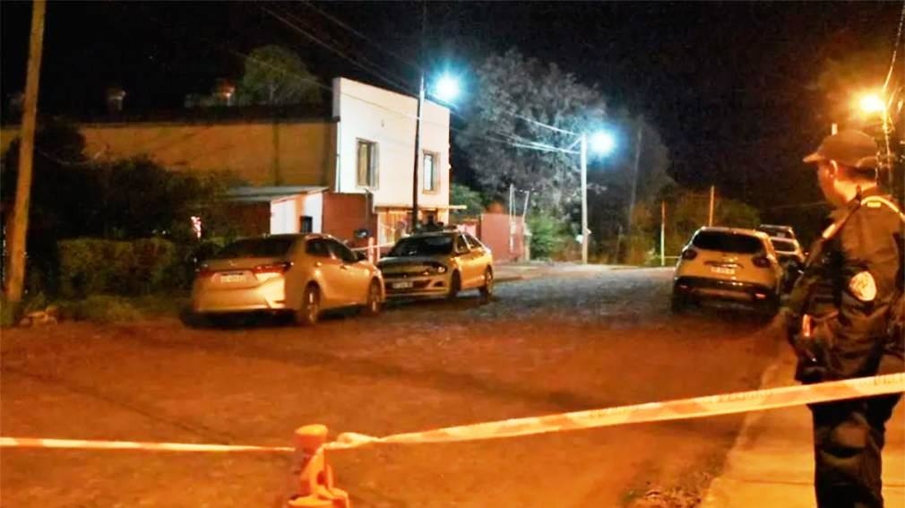 Hallaron el cuerpo de una mujer dentro de una heladera y detuvieron a un hombre