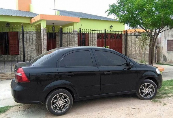 Maniataron a comerciante y tres personas más en audaz robo y fuga