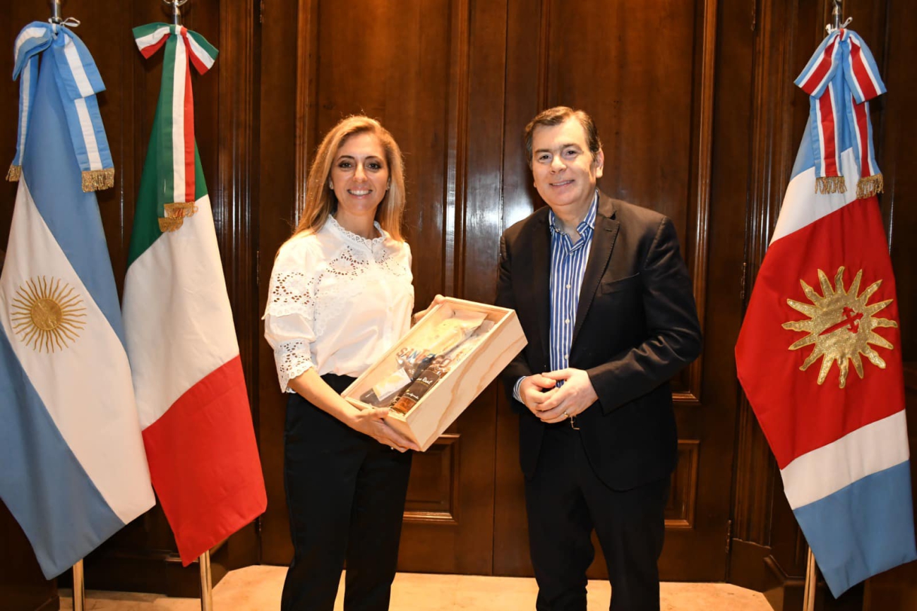 El Gobernador Zamora recibió a la Cónsul de #Italia