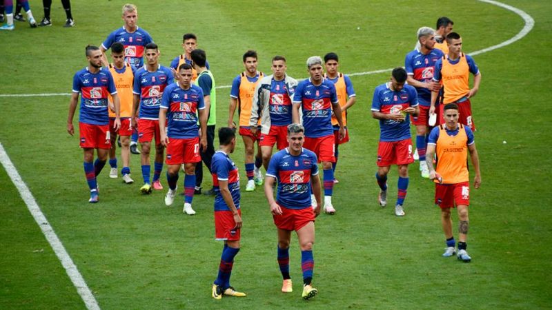 Güemes no pudo con Almagro y dejó pasar la chance de escaparse en lo más alto