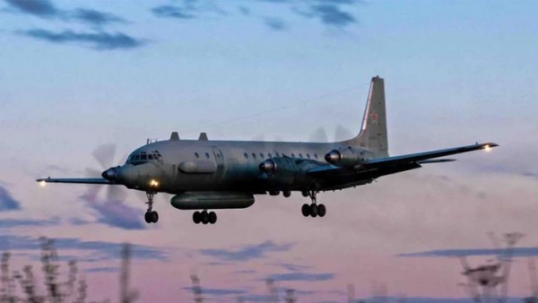 Siria derribó un avión militar ruso con 15 militares a bordo