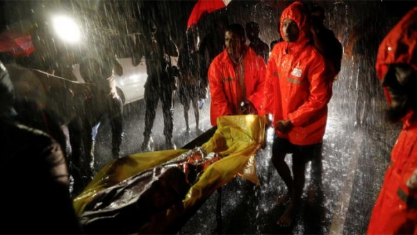 Al menos 20 muertos y 60 desaparecidos por el naufragio de un barco con rohinyás