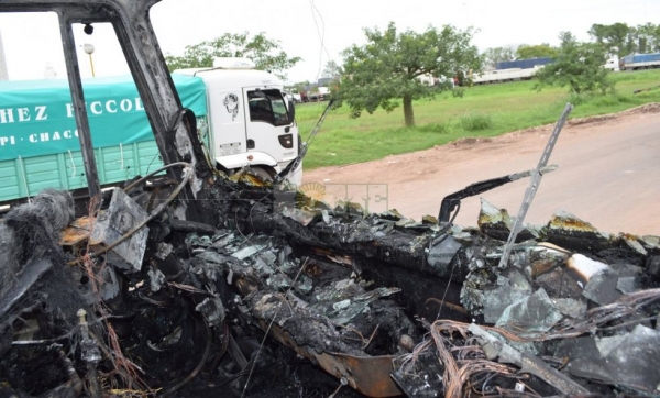 Camioneros cerealeros se enfrentaron a los tiros en la rotonda