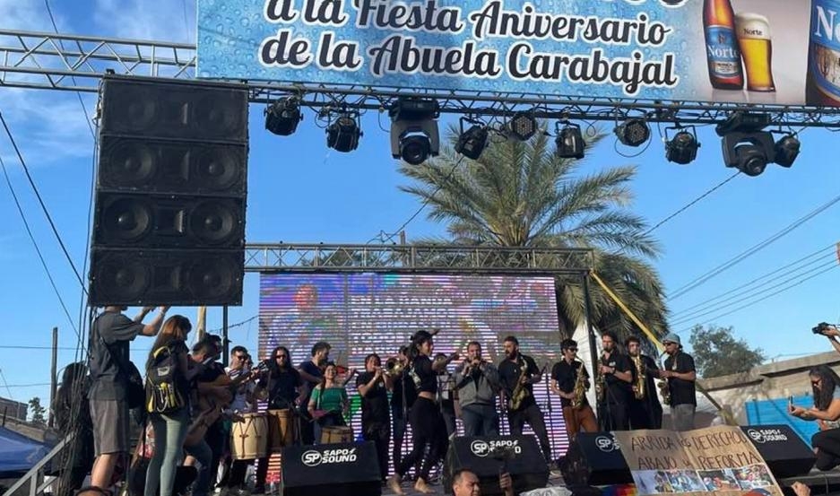 La fiesta de la abuela Carabajal, paralizó a la ciudad de La Banda