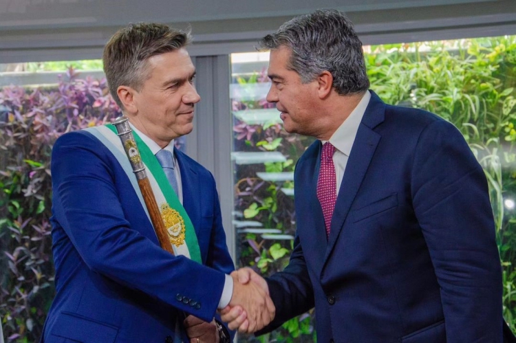 CHACO- Leandro Zdero asumió oficialmente como gobernador