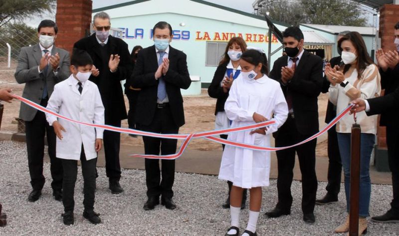 El Gobernador habilitó importantes obras en Anga, departamento Salavina