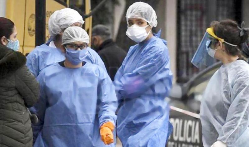 Confirman una muerte más por coronavirus en Santiago: el total sube a 25