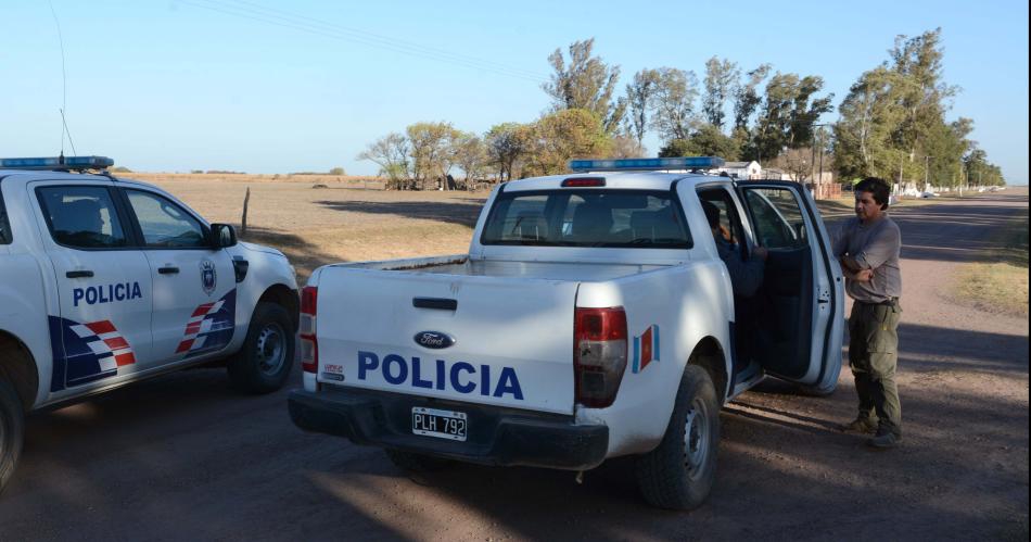 Rescatan a trabajadores rurales que llevaban sin agua 15 días en el campo.