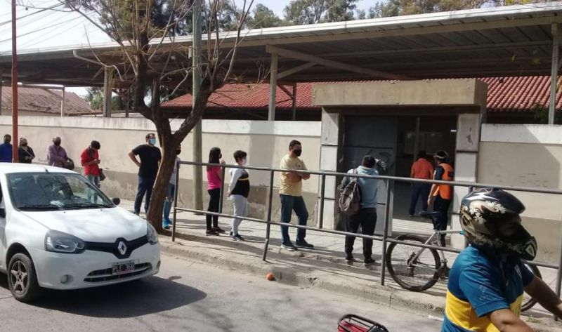En Santiago del Estero, sufragó más del 40% de los votantes habilitados