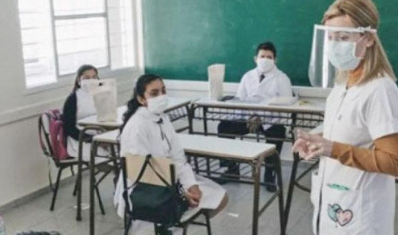 Las condiciones del retorno a las aulas, la gran preocupación de los padres y los estudiantes