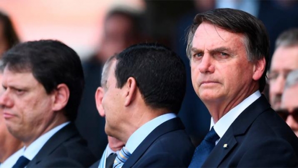 Bolsonaro le ofreció a Estados Unidos abrir una base militar en Brasil