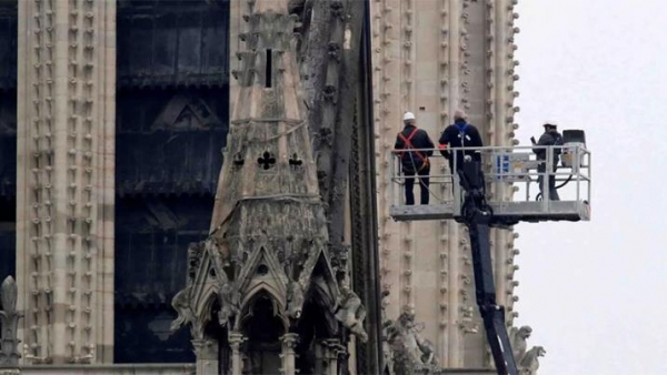 Notre Dame: expertos y arquitectos analizarán la estructura tras el devastador incendio