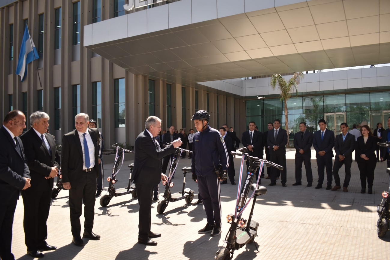 #Seguridad | La Policía de la Provincia incorporó 30 Motocicletas y 11 bicicletas eléctricas