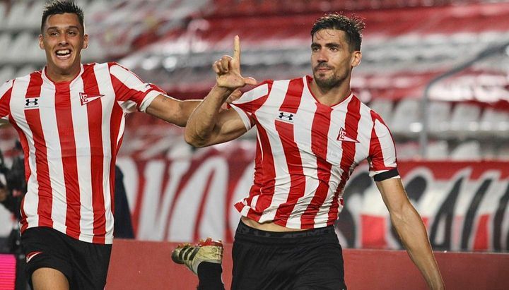 A River se lo dieron vuelta sobre la hora: perdió 2 a 1 con Estudiantes
