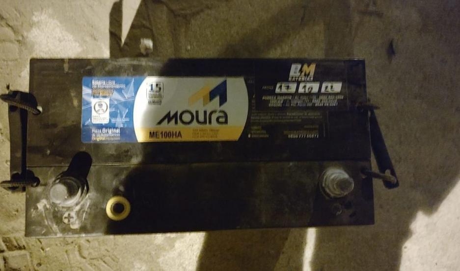 Menor robó baterías de camiones del parque automotor municipal